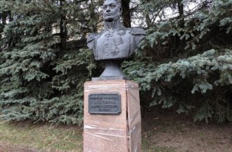 Дохтурова замотали: смолянам показали «правильный» способ ремонта памятников