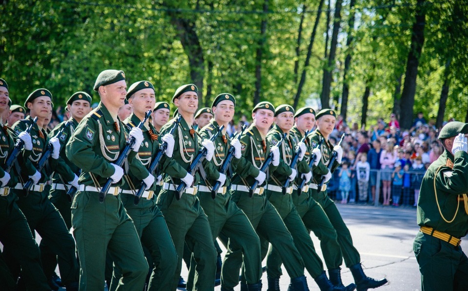 В связи с парадом 9 мая проезд по улицам в центре Смоленска будет невозможен