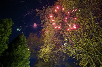 9 мая небо Смоленска озарилось фейерверками