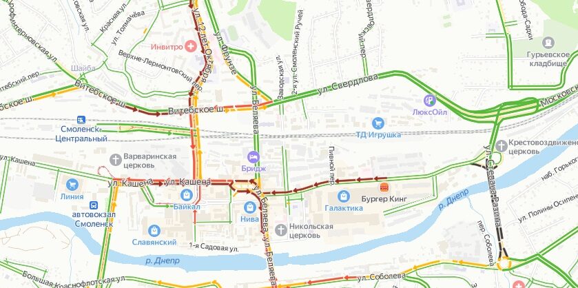 Несколько аварий в Смоленске заблокировали Пятницкий путепровод