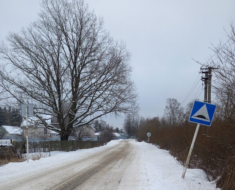 В Смоленске не поставили точку в ремонте дороги в поселке Торфопредприятие