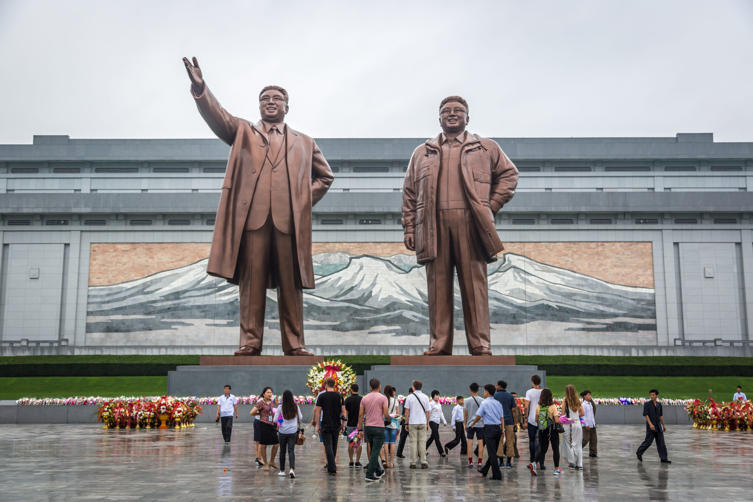 Путевки в северную корею 2024. Северная Корея Пхеньян. Северная Корея столица Пхеньян. Северная Корея туристы. КНДР Пхеньян.