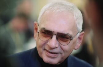 Карен Шахназаров