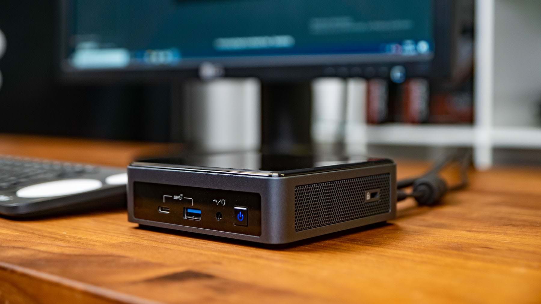 Intel NUC