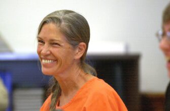 Лесли Ван Хаутен