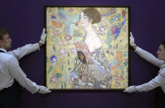 Картина Густава Климта "Дама с веером"